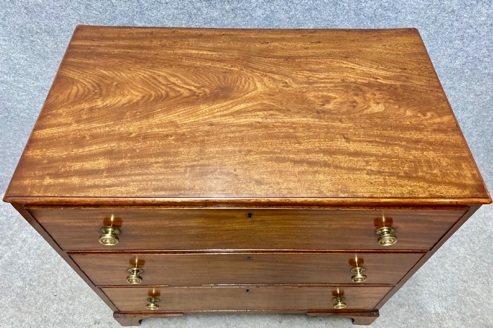 George III Mahogany Chest of Drawers View V