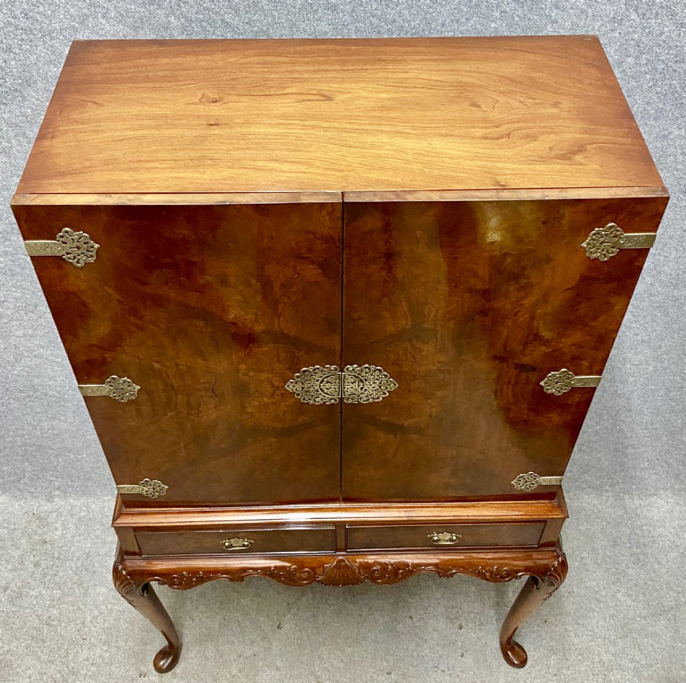Burr Walnut Drinks Cabinet View XII