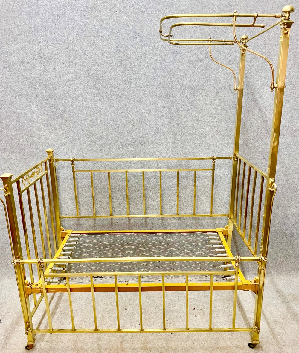 Quality Edwardian Brass Cot Bed