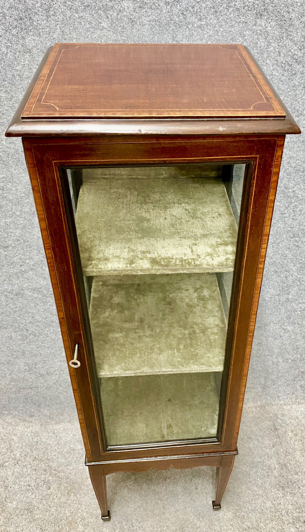 Edwardian Pedestal Bijouterie Display Cabinet