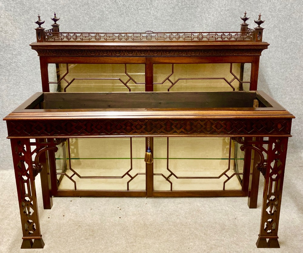 Fine Chinese Chippendale Style Mahogany Display Cabinet View XII