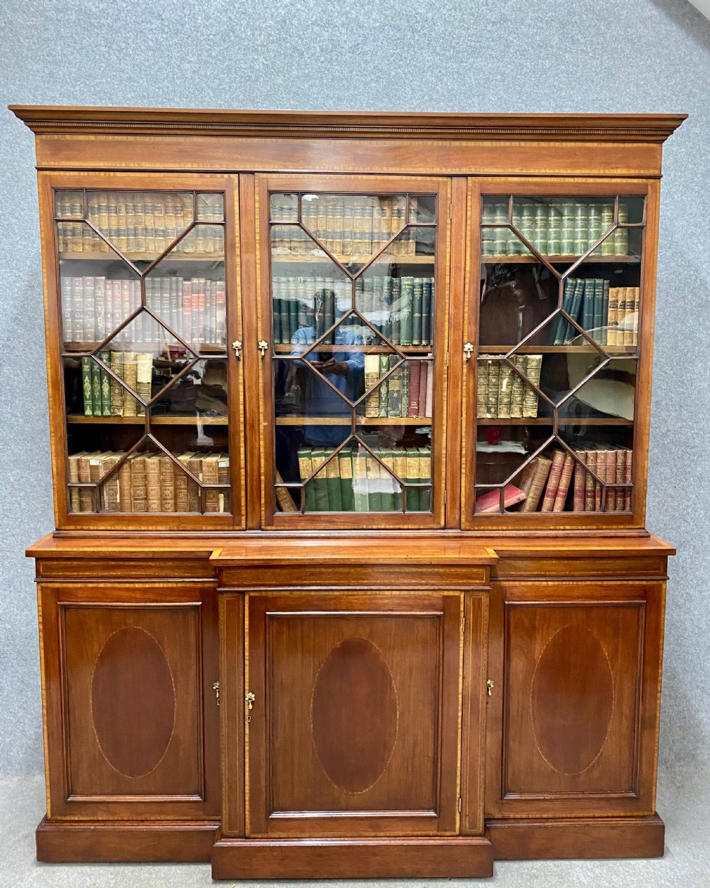 Edwardian Mahogany and Inlaid Breakfront Bookcase
