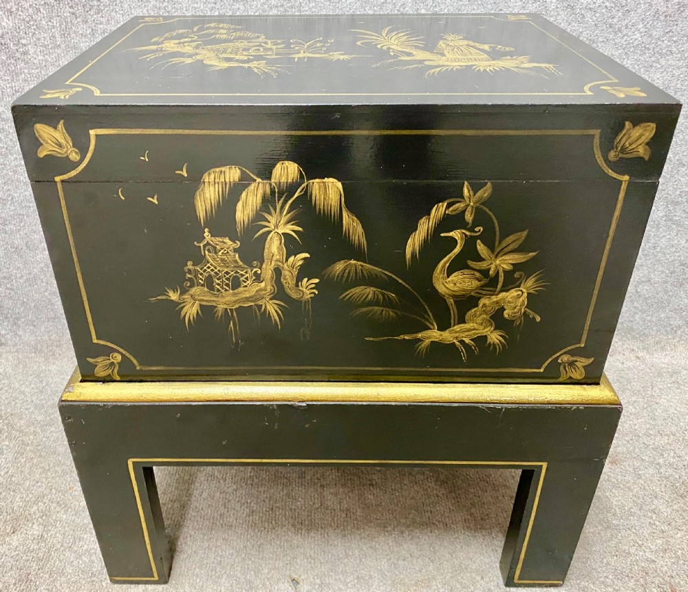Small Chinoiserie Black Lacquered Box on Stand  View IV