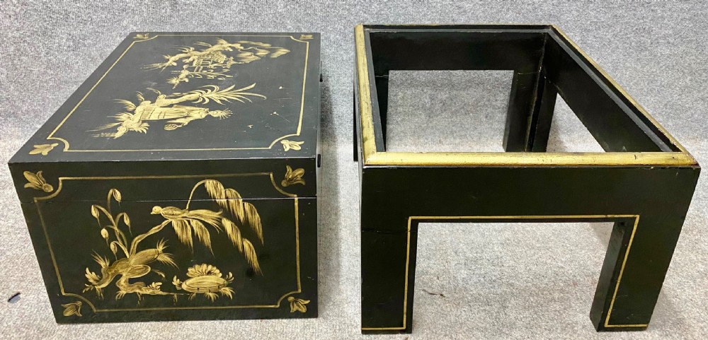 Small Chinoiserie Black Lacquered Box on Stand  View VII