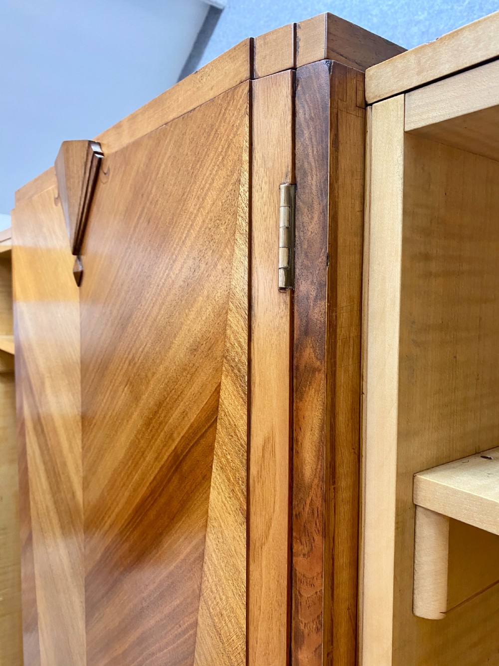 Stunning Art Deco Breakfront Walnut Wardrobe View XII