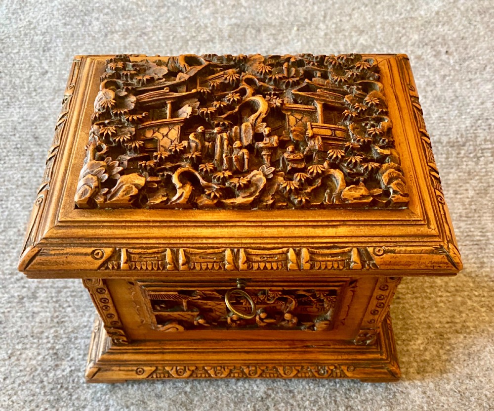 Small Chinese Canton Sandalwood Jewellery Casket View II