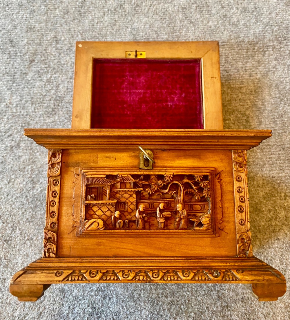 Small Chinese Canton Sandalwood Jewellery Casket View V
