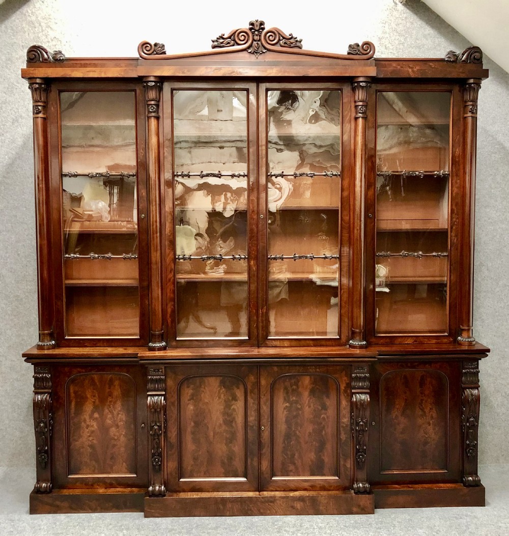 Fine Late Regency / William IV  Breakfront Bookcase