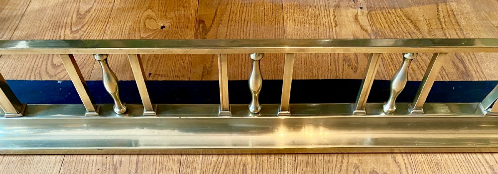 Good Late Victorian Brass Club Fender View IV