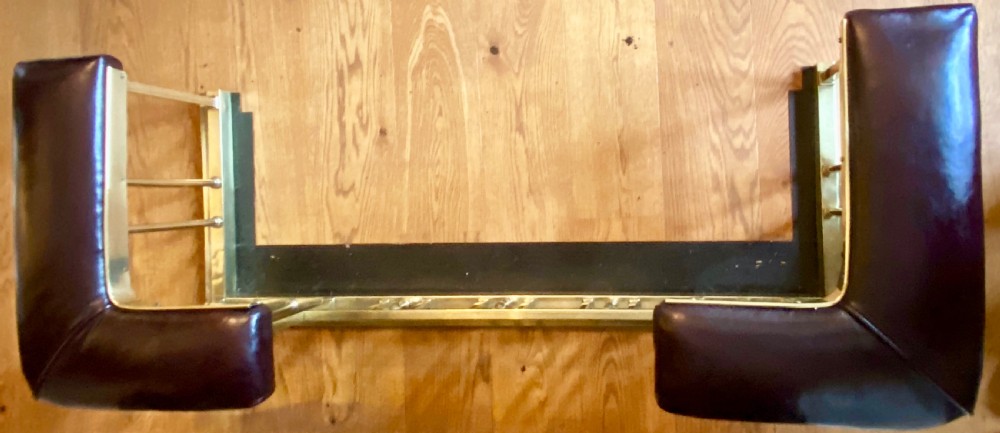 Good Late Victorian Brass Club Fender View X