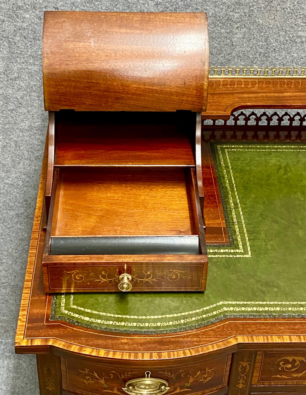 Stunning Inlaid Carlton House Desk View III