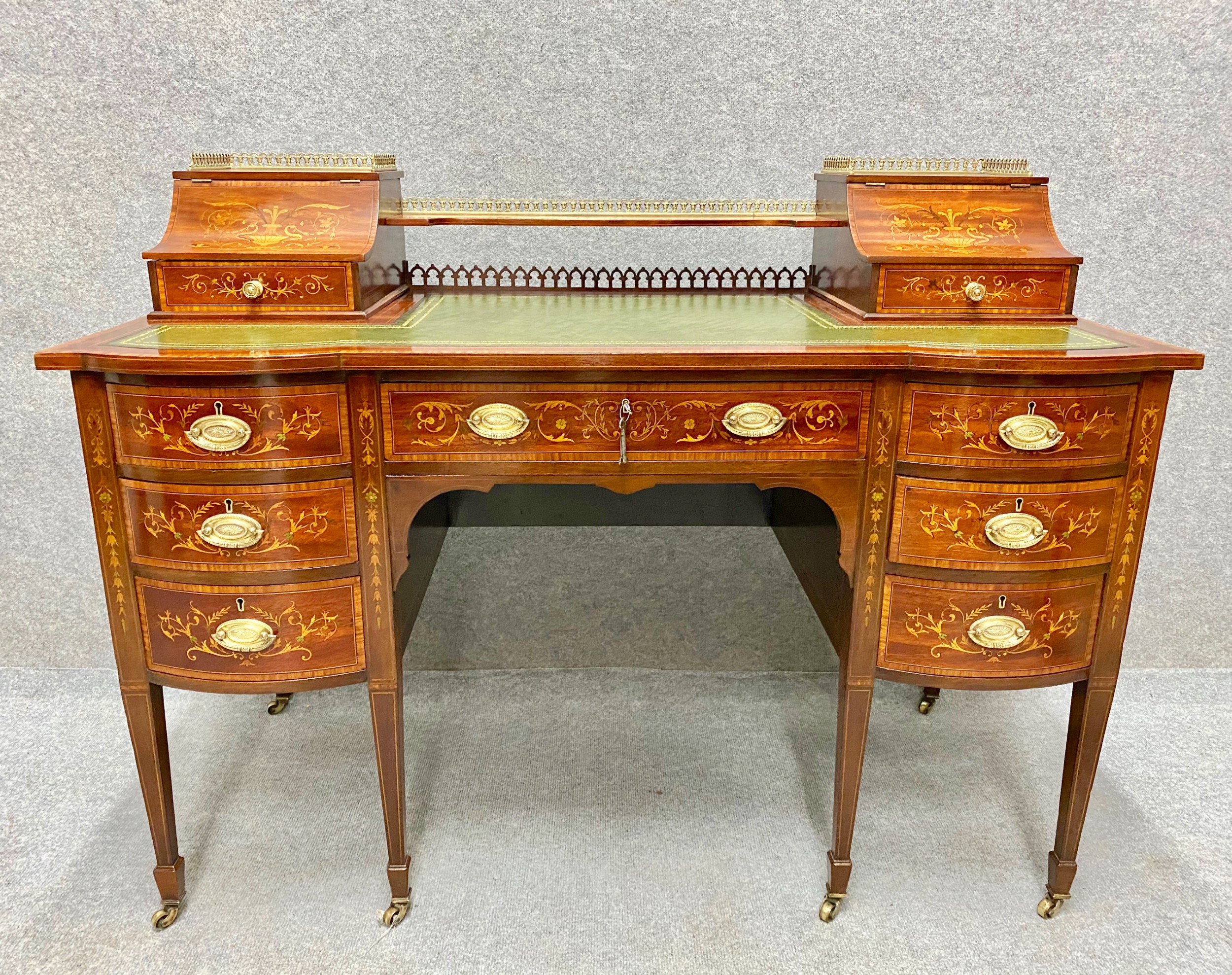 Stunning Inlaid Carlton House Desk