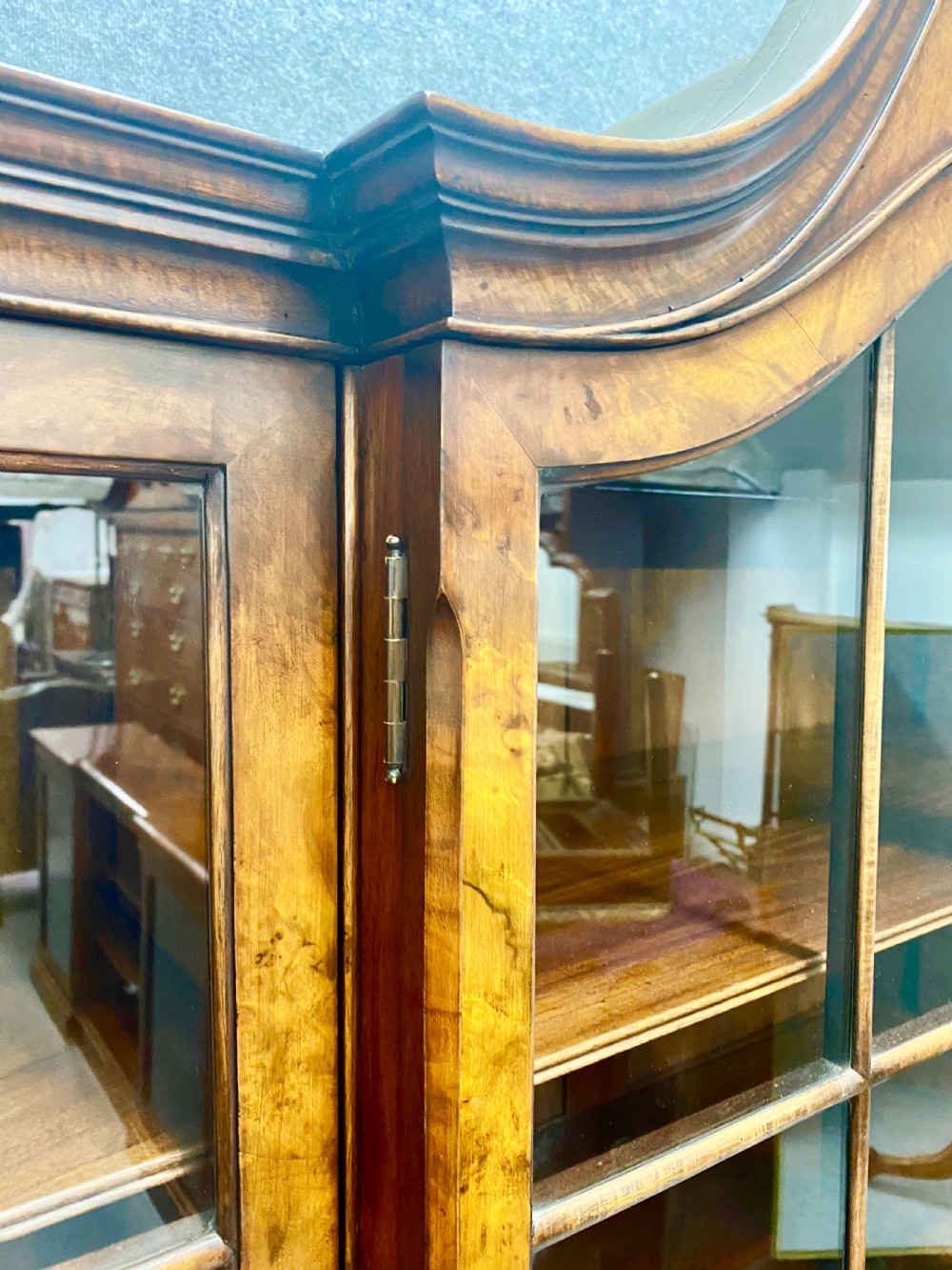 Maple & Co. Breakfront Walnut Bookcase View IX