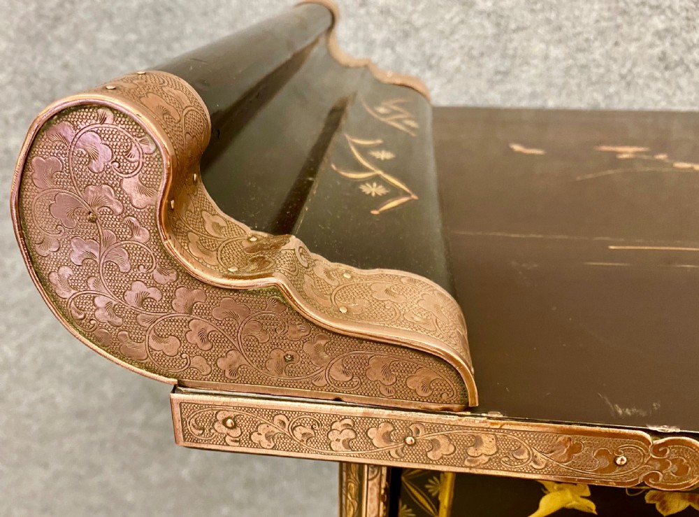 Fine Meiji Period Lacquer Shodana Cabinet View XI