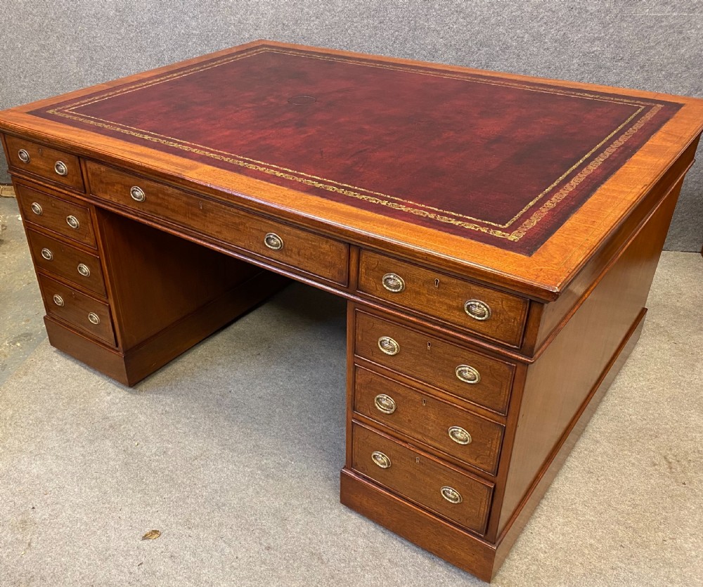 Large & Good Quality 18 drawer Antique Partners Desk View XII