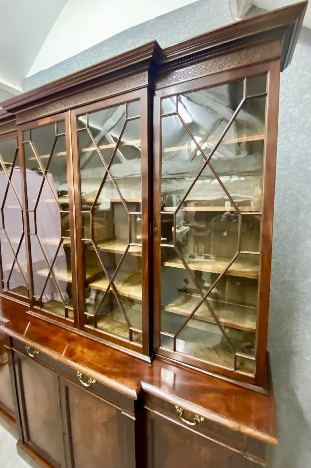 Good Quality Chippendale Style Mahogany Breakfront Bookcase View IX