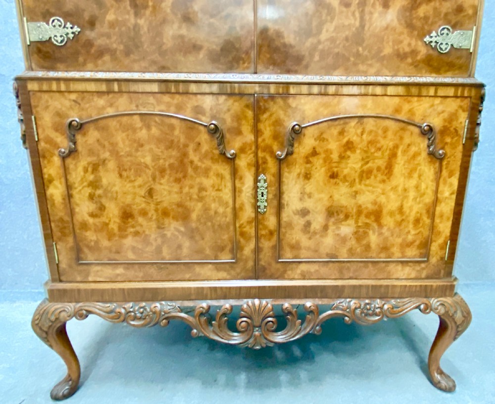 Good Quality Burr Walnut Cocktail Cabinet View XI