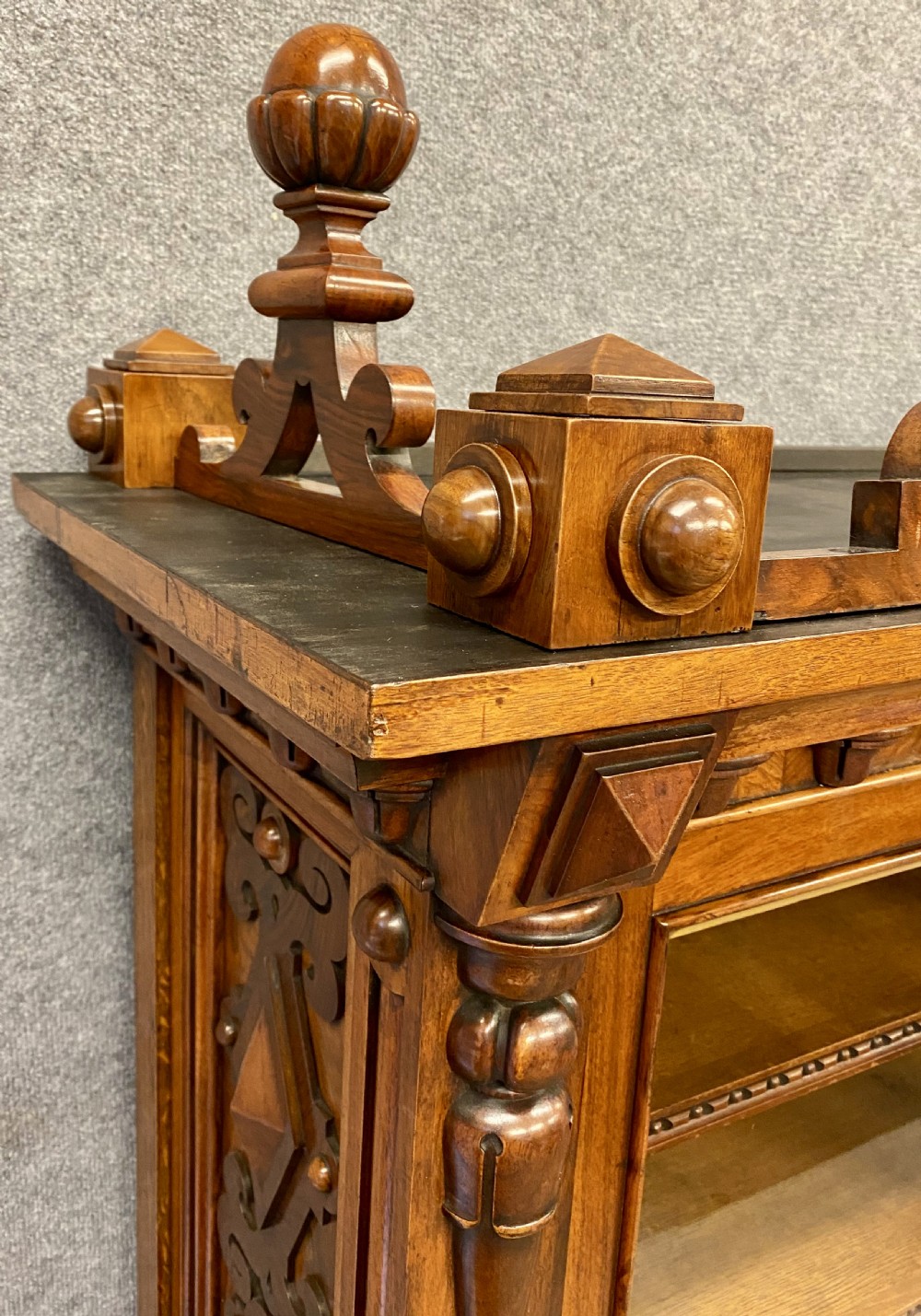 Rare Richard Hicks Bridgens  (1785 - 1846) Walnut Bookcase View V