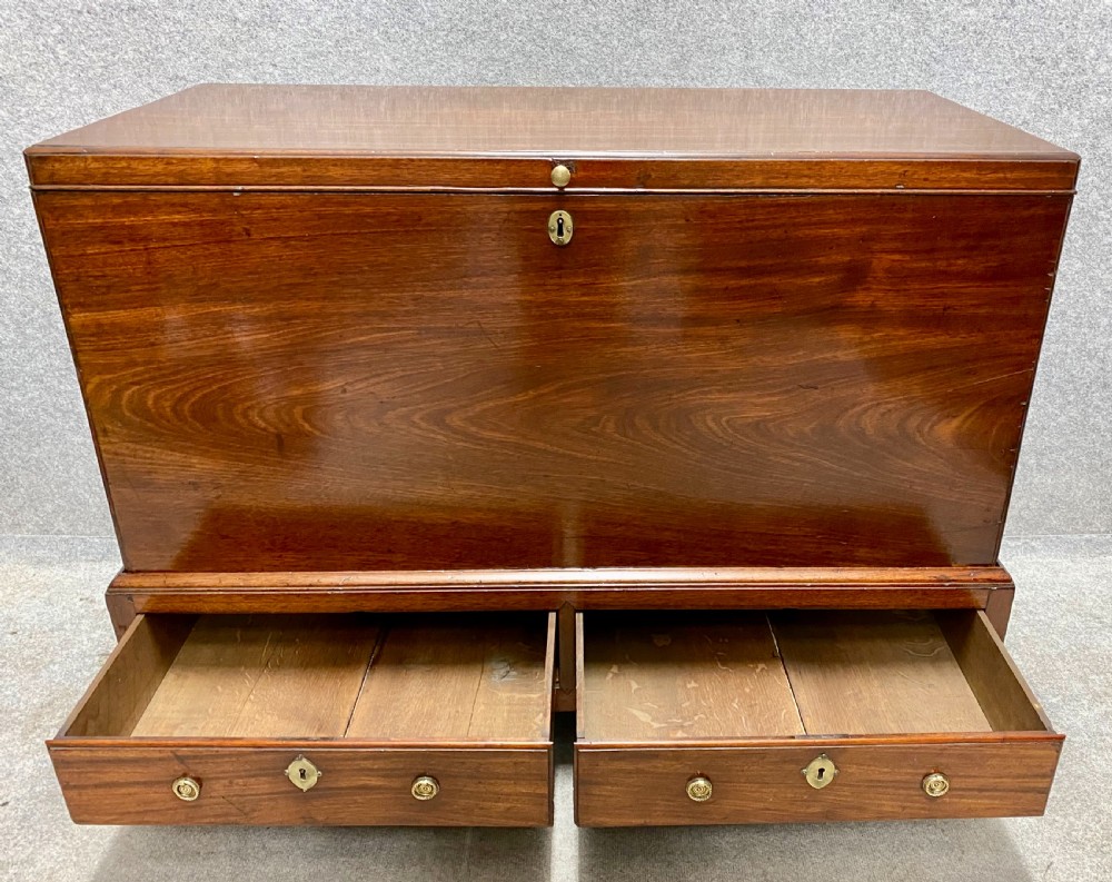 Beautifully Figured Mahogany 18th C. Silver Chest on Stand / Blanket Box View IX