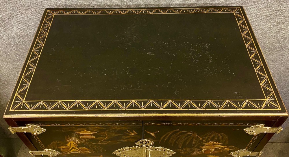 Attractive Chinoiserie Cabinet on Stand View IX