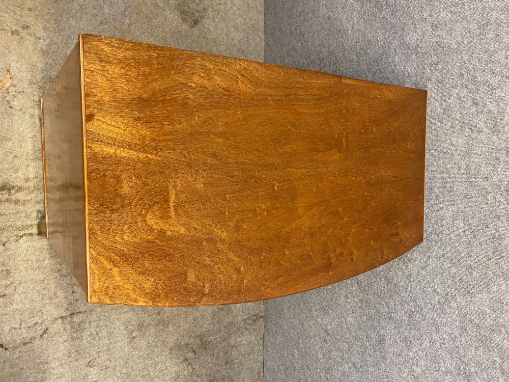 Small George III Mahogany Bow Fronted Chest  View IX