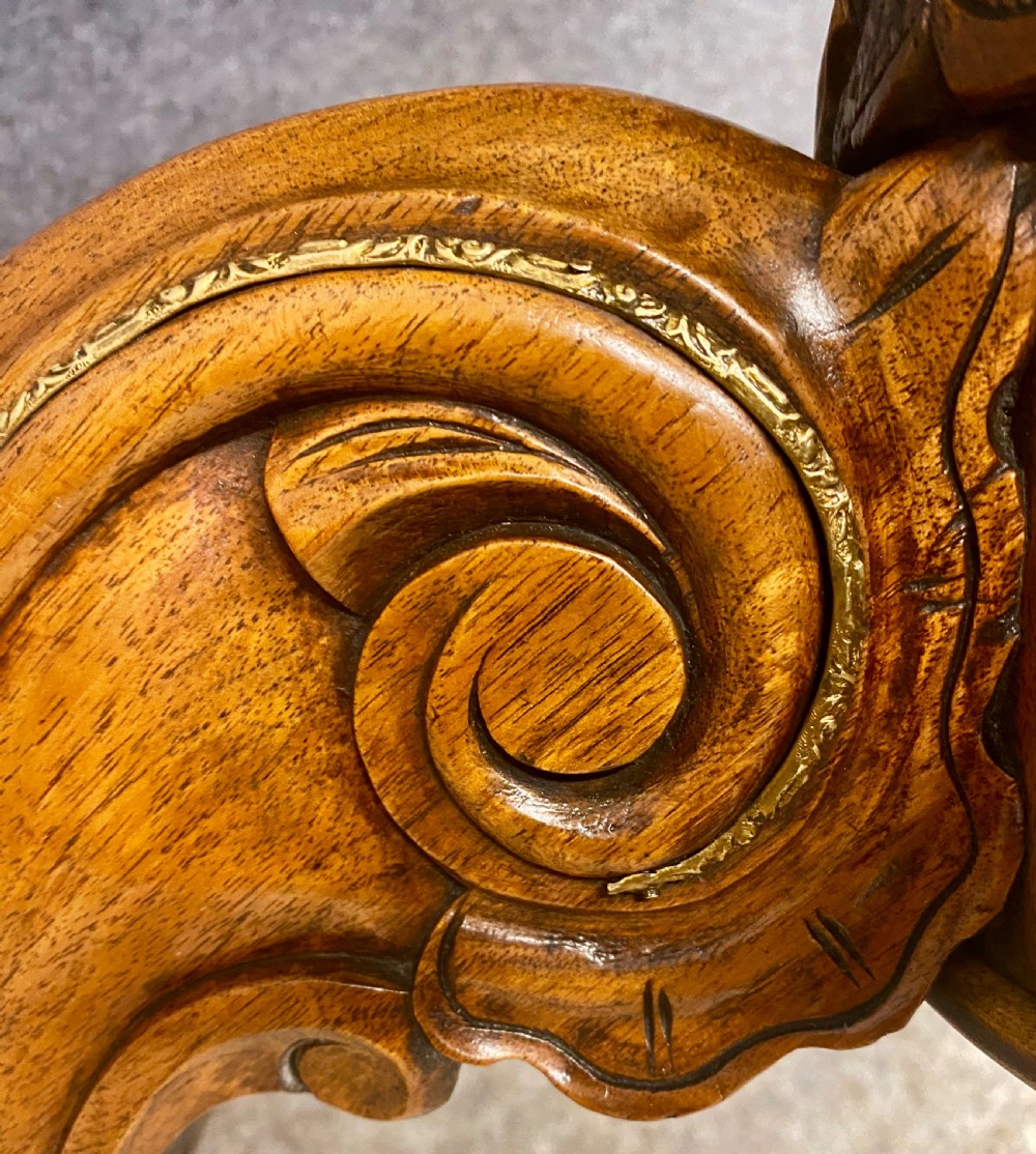 Stunning Victorian Burr Walnut & Ormolu Mounted Centre Table View XI