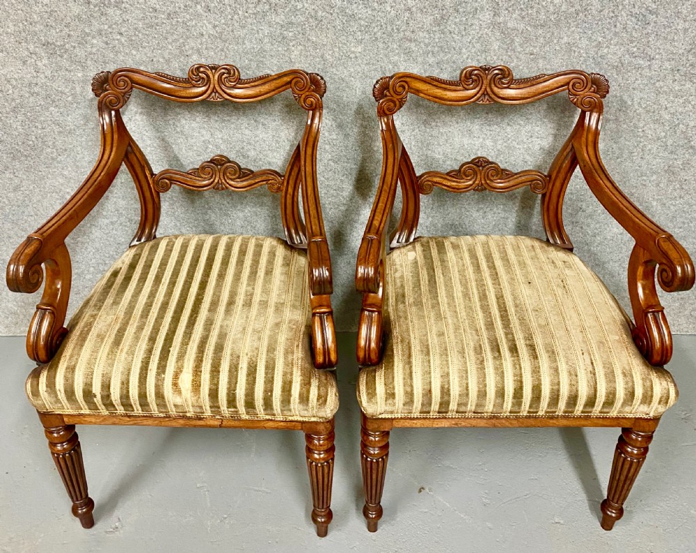 Superb Pair of George III Chairs Attributed To Gillows of Lancaster View III