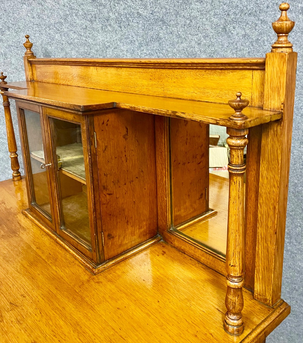 Unusual Arts and Crafts Golden Oak Sideboard View III
