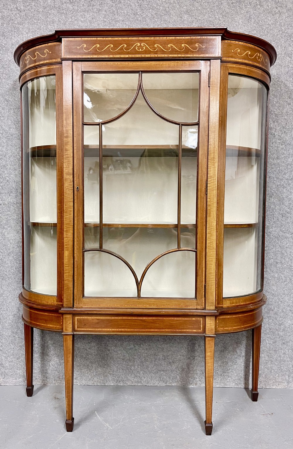 Edwardian Mahogany & Inlaid Display Cabinet