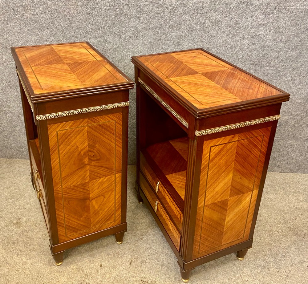 Good Quality Pair of Kingwood Lamp Tables/ Bedside Cabinets View IV