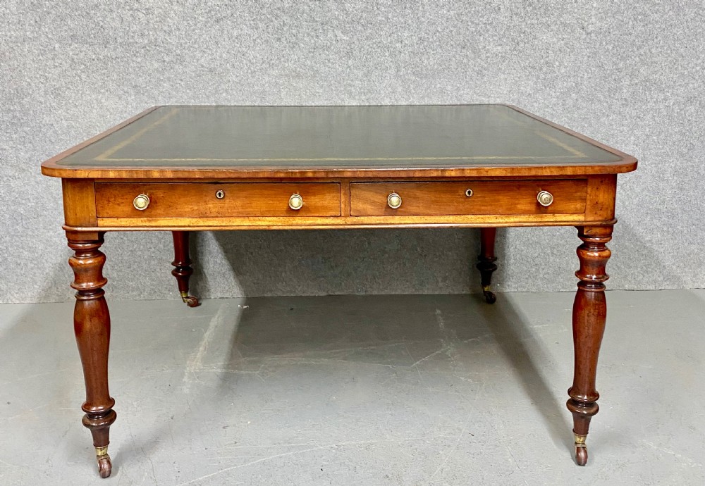 Large 19th.C. Mahogany Writing Table 