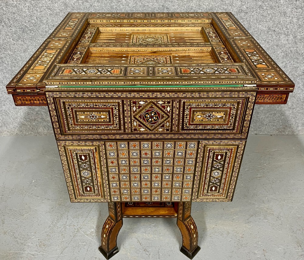 Stunning Moorish 