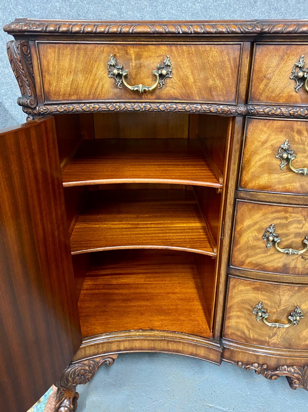 Superior Quality Chippendale Style Sideboard View VIII