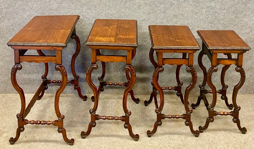 Very Good Quartetto Nest of Walnut Tables View IV