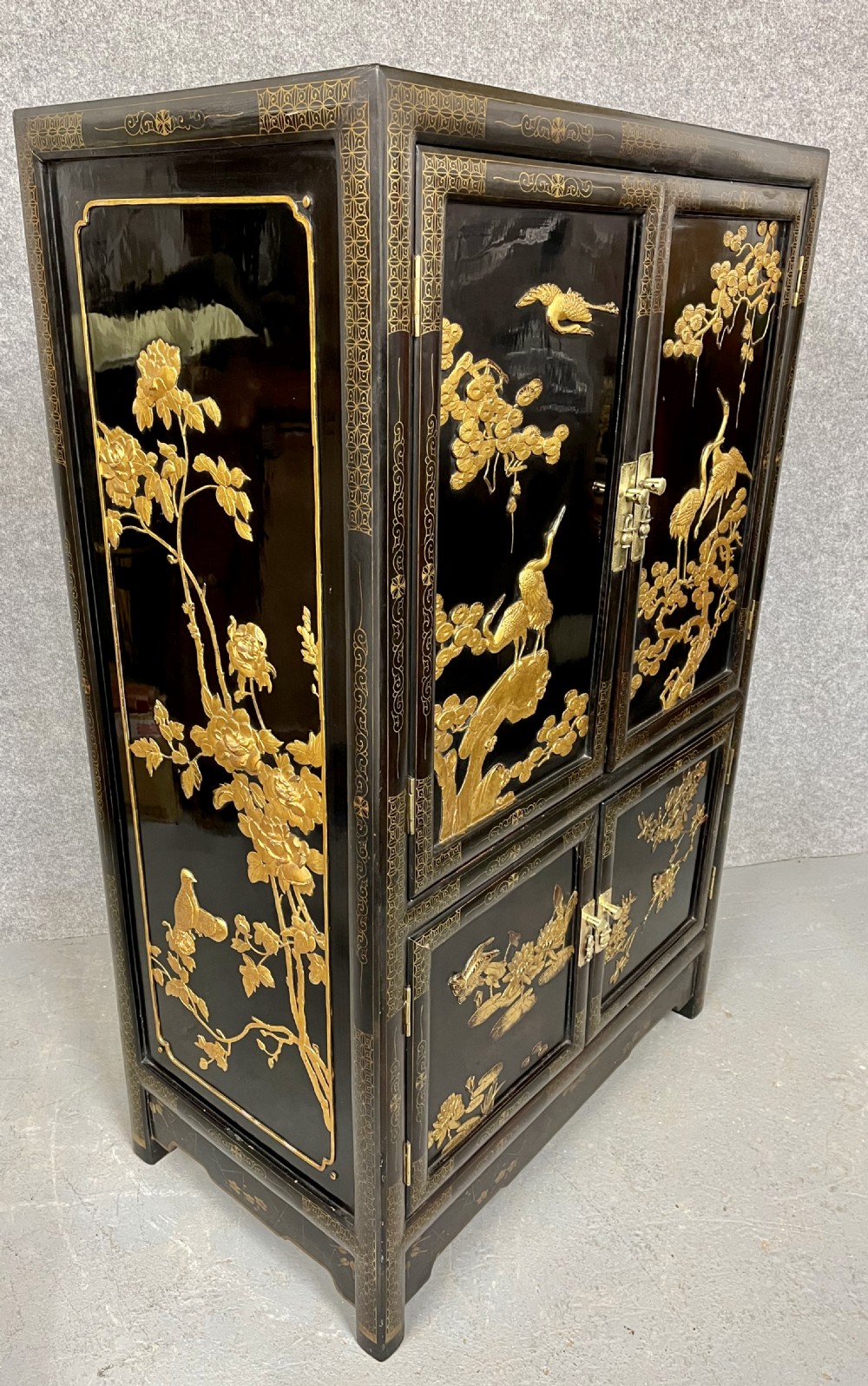 Superb Chinese Cabinet View III