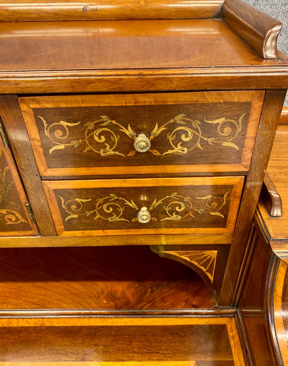 Fine Sheraton Revival Carlton House Desk View VIII