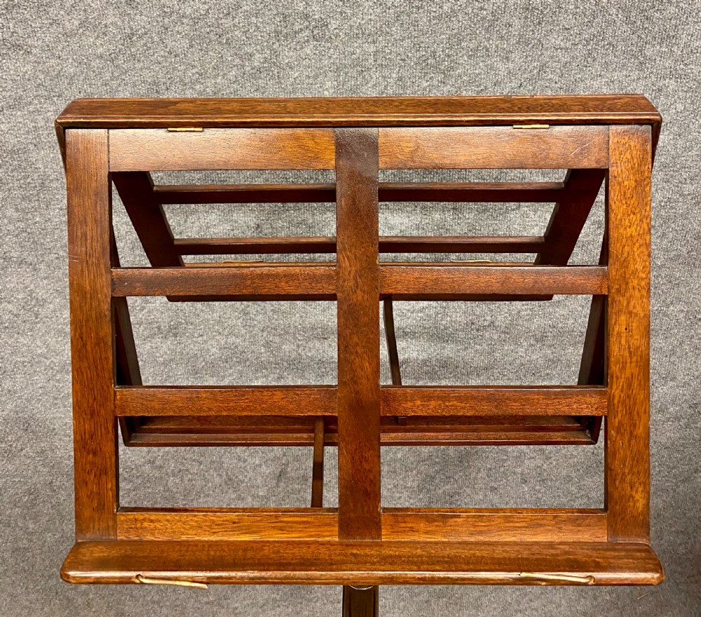 Mahogany Duet Music / Reading Stand View VI
