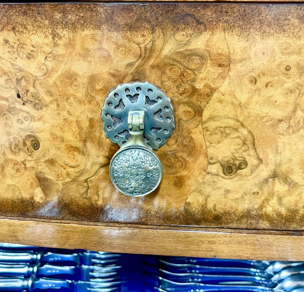 Mappin & Webb Canteen of Cutlery Serving Table View VII