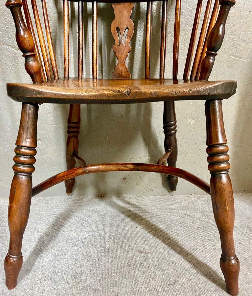 Antique Yew, Elm & Ash Windsor Chair View VIII