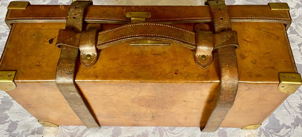 Superior Quality Army & Navy Cartridge Case View VI