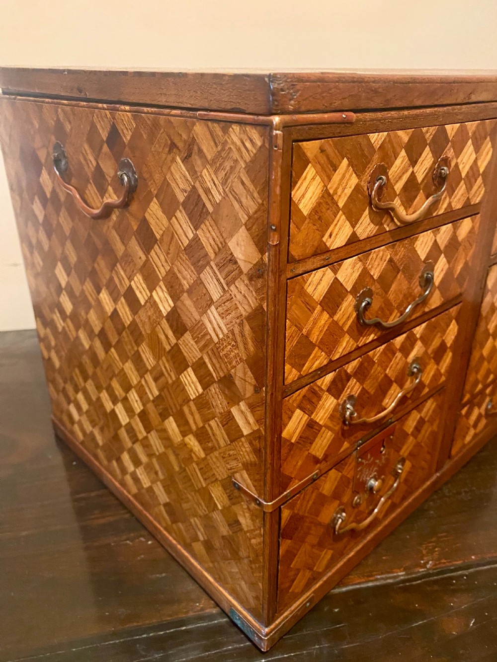 Japanese Meiji Scholars Box View VIII