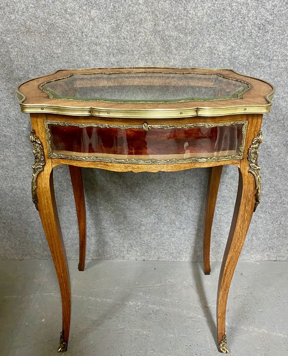 Fine French Antique Bijouterie Table View V