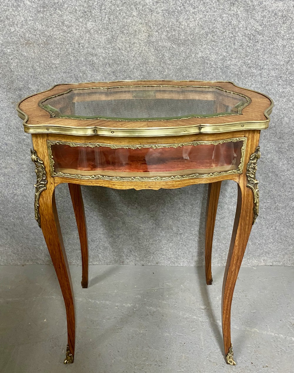 Fine French Antique Bijouterie Table View VIII