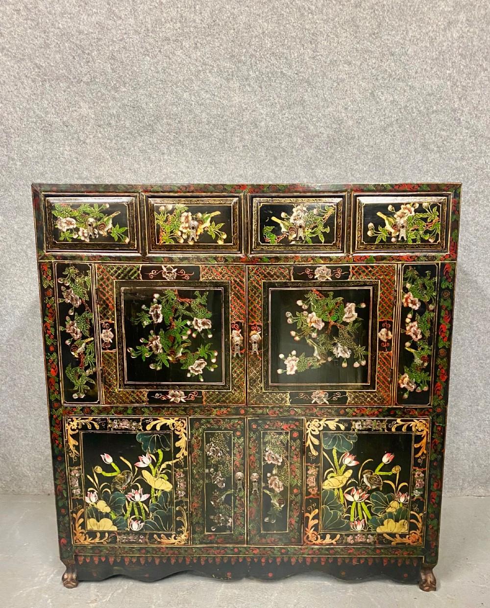Late Chinese Qing Dynasty Freestanding Cabinet