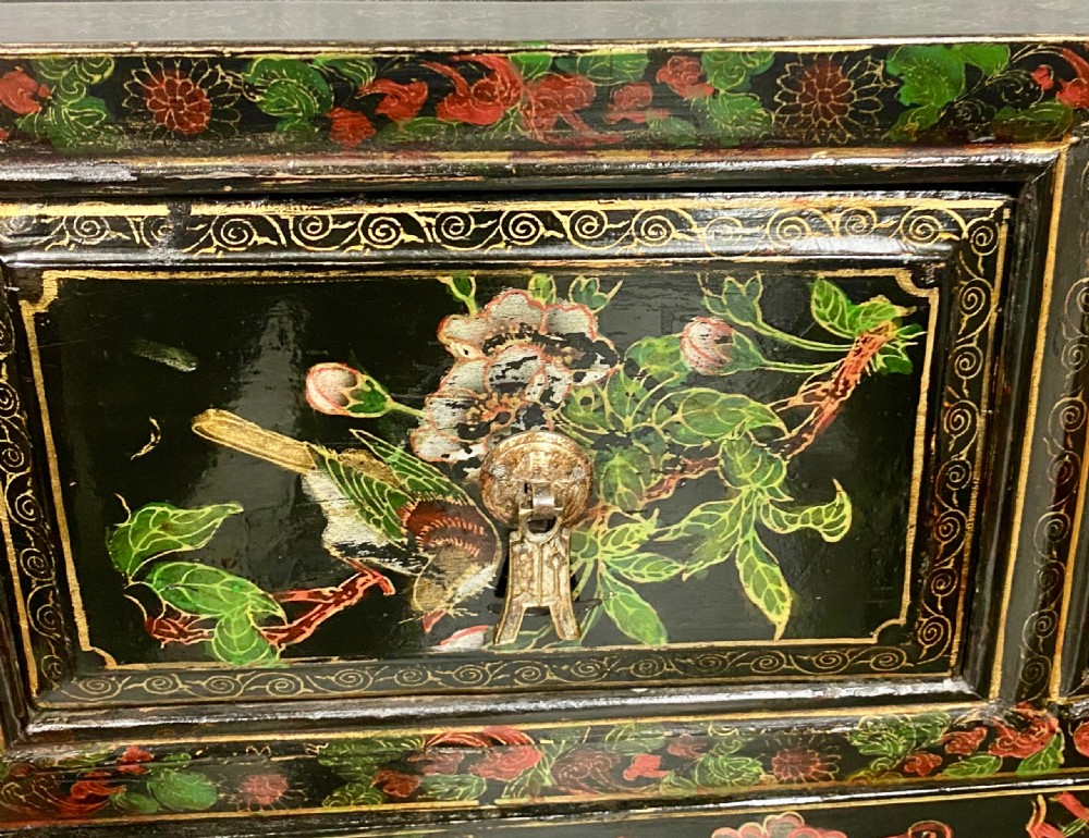 Late Chinese Qing Dynasty Freestanding Cabinet View VII