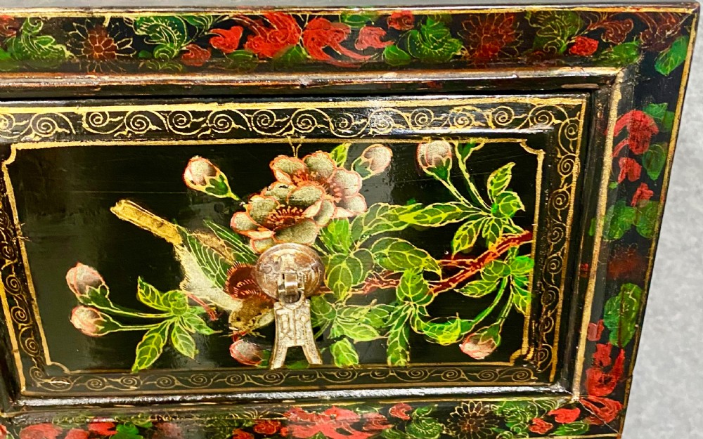 Late Chinese Qing Dynasty Freestanding Cabinet View IX