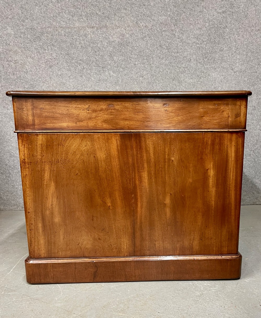 Good Antique 18 Drawer Mahogany Partners Desk View IX