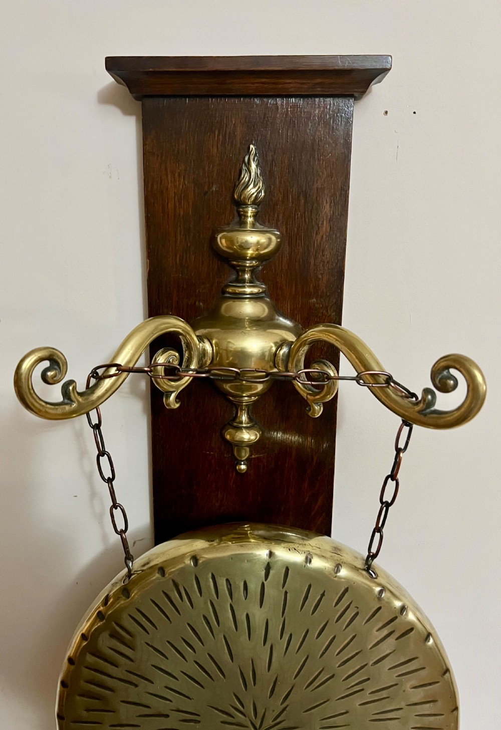 Edwardian Wall Mounted Gong View V