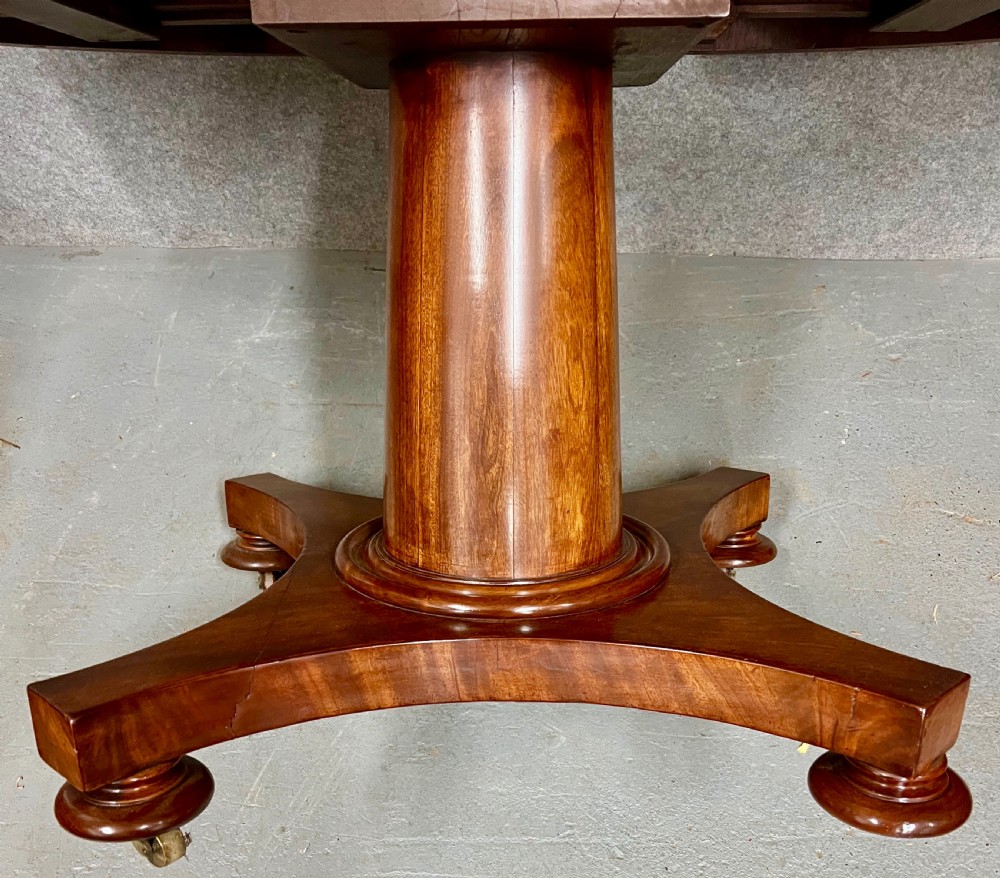 Victorian Mahogany Extending Dining Table View V