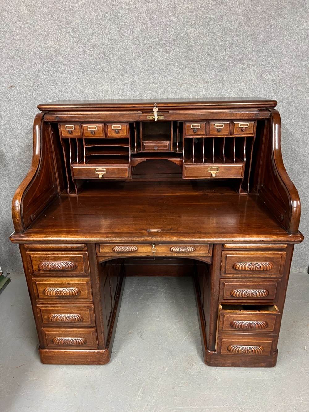 Good Quality Solid Walnut Roll Top Desk